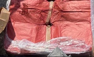 Казанским филиалом осуществлена поставка партии пигмента для производства и укладки асфальта красного цвета